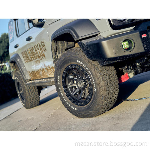 Fesyen baru China Tangki Dinding Besar 300 2023 2.0t CyberKnight Gasoline SUV Bahan Api Kenderaan Baru untuk Dijual